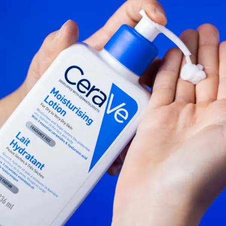 Cerave Moisturizing Lotion For Dry To Very Dry Skin (236ml)