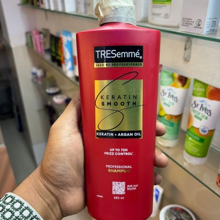 Tresemme Keratin Smooth Shampoo 580ml(india)