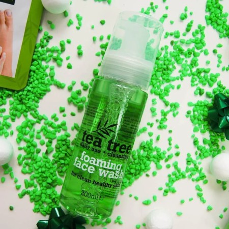 Xpel Tea Tree Foaming Face Wash (200ml)