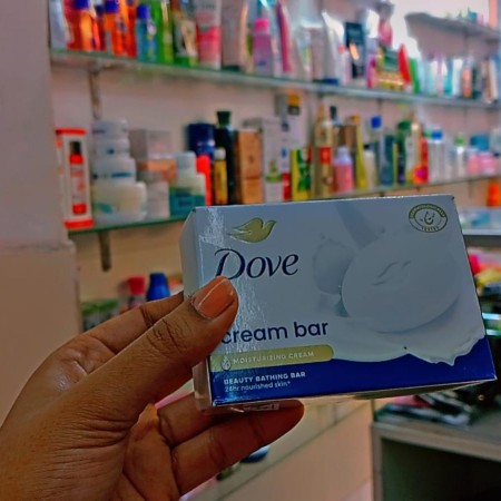 Dove Moisturizing Beauty Bathing Cream Bar Soap 125g