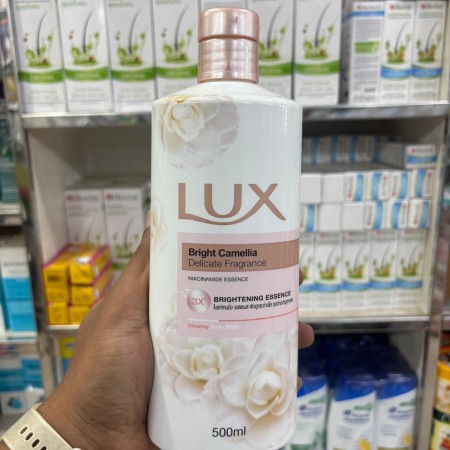 Lux Bright Camellia Body Wash 500ml