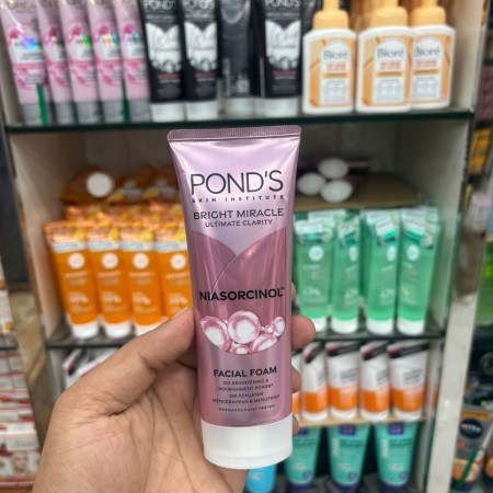Pond’s Bright Miracle Ultimate Clarity Facial Foam 100g