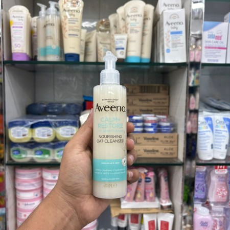 Aveeno Calm Restore Nourishing Oat Cleanser 200ml