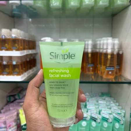 Simple Kind To Skin Refreshing Facial Wash Gel 150ml