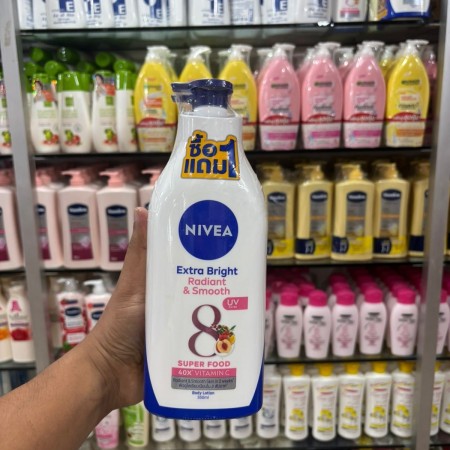 NIVEA Extra Bright Radiant & Smooth Body Lotion – 550 ml